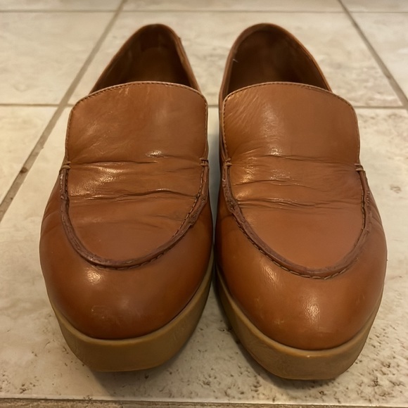 & Other Stories caramel color leather loafers with rubber sole - Picture 3 of 7